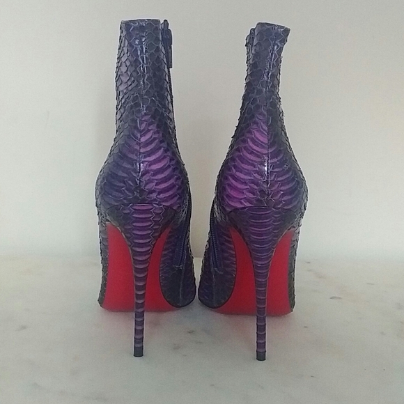 Christian Louboutin Shoes - HOST PICK 🌟 LOUBOUTIN - So Kate snakeskin booties